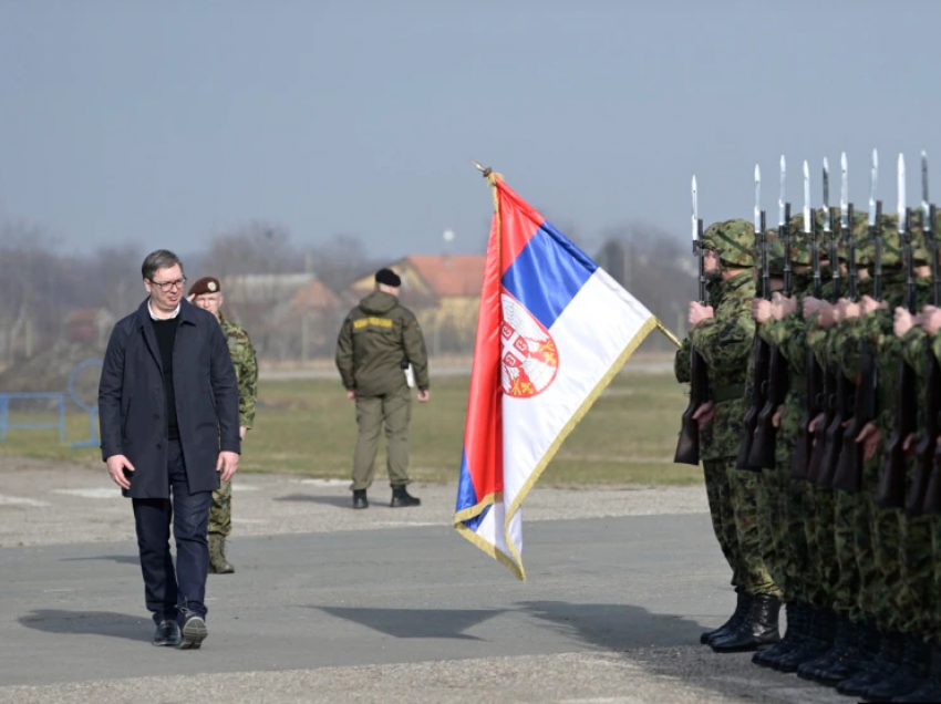 Serbia lavdërohet me armë të reja të blera nga Rusia