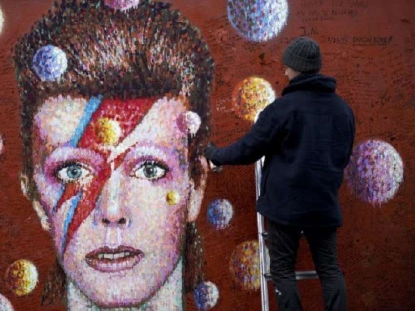 ​Albumi pas vdekjes i David Bowie 