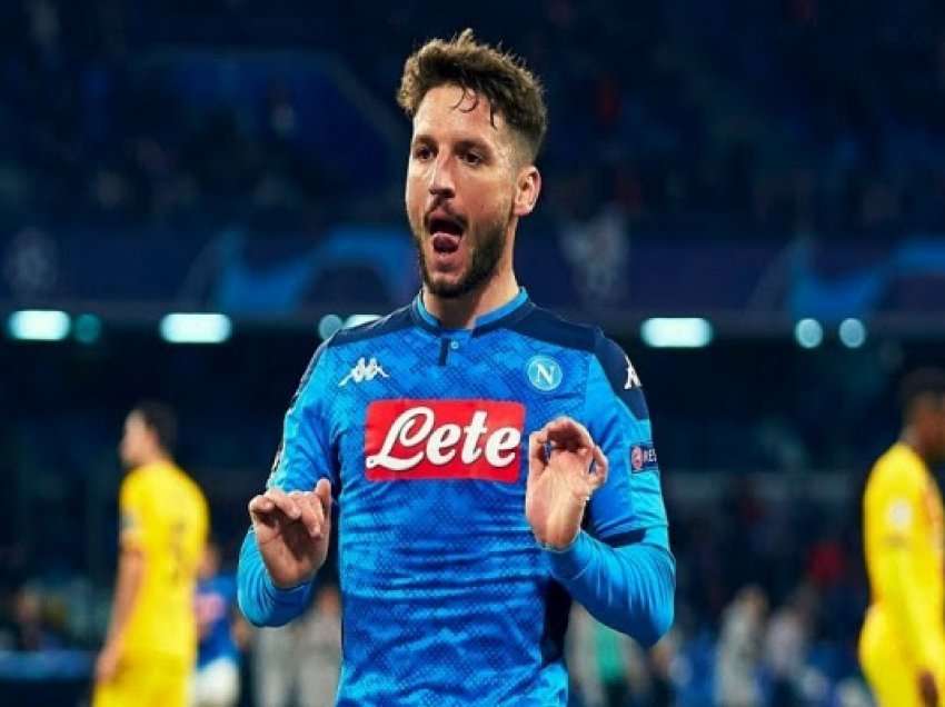 Napoli kalon në epërsi kundër Juventusit