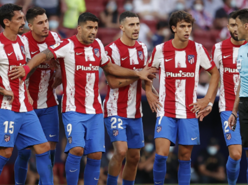 Atletico po e konsideron një lëvizje për mbrojtësin e Arsenalit