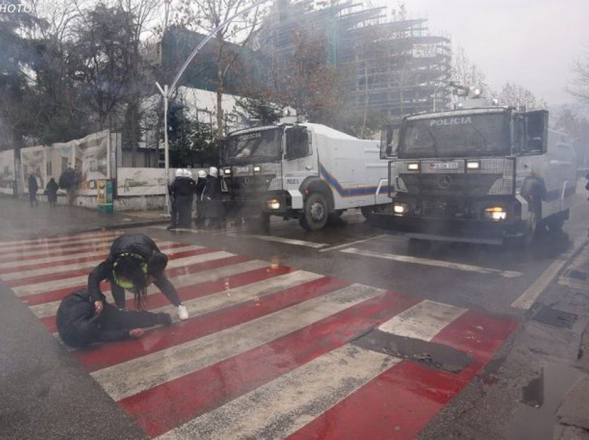 Ish-deputeti i PD i bën thirrjen e fortë policisë: Të arrestohet Sali Berisha