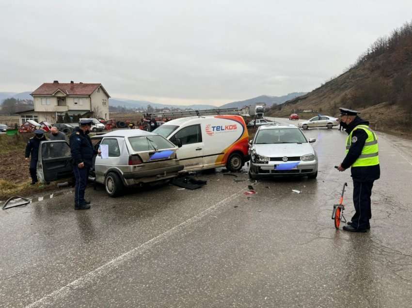 Dalin pamje nga aksidenti i rëndë ku vdiqën dy persona dhe u lënduan 9 të tjerë