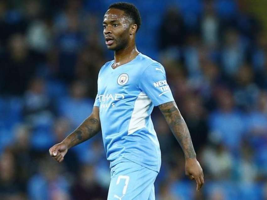 Sterling drejt rinovimit me Manchester City-n