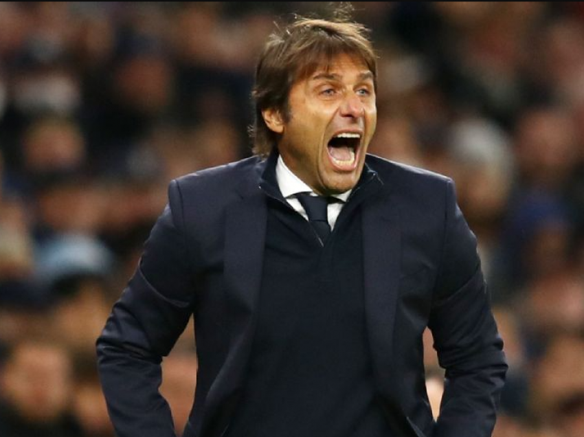 Antonio Conte aktivizon fshesën 