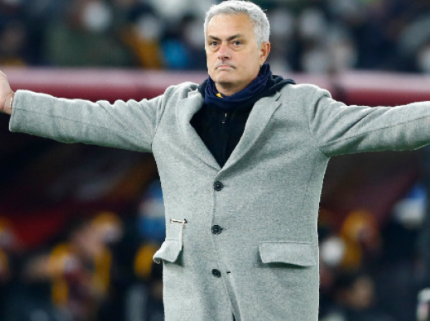 Mourinho merret personalisht për transferimin e mesfushorit të njohur