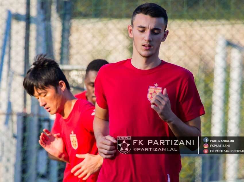 Firmos me ish-futbollistin e Partizanit