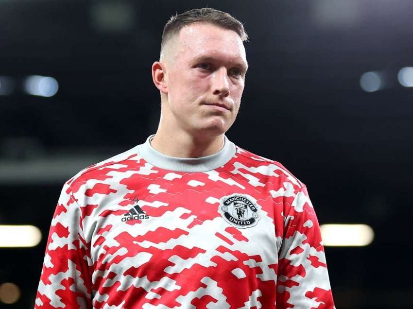 Manchester United i vendos çmim Phil Jones