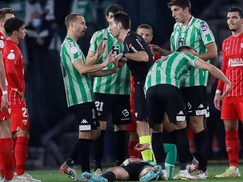 Ndeshja Betis-Sevilla vazhdon sot