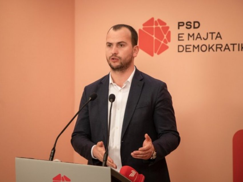 ​PSD: Qeveria po krijon mekanizëm për të kontrolluar e shantazhuar administratën publike