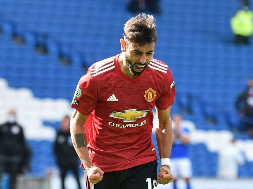 Manchester United kërkon të “blindojë” mesfushorin 