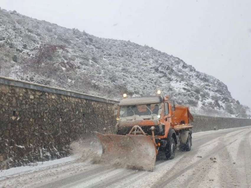 Temperaturat deri në -17°C në orët në vijim, ARRSH thirrje drejtuesve të mjeteve: Reduktoni shpejtësinë!