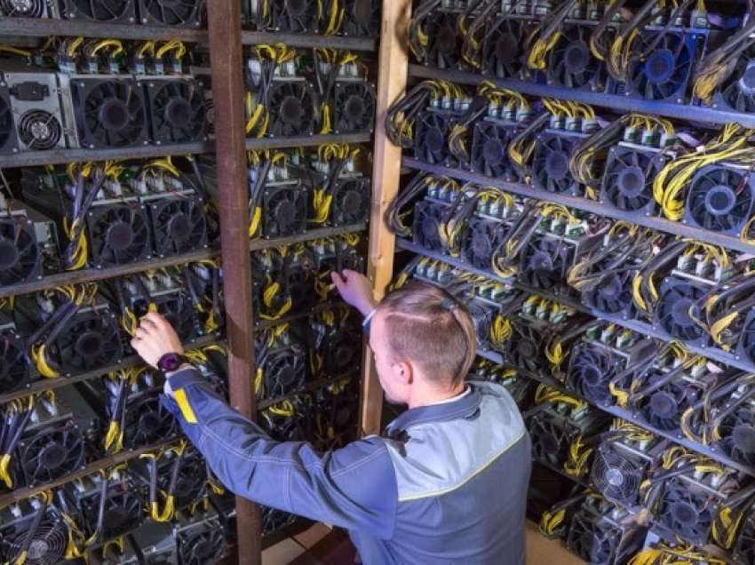 ​Prodhimi globan i bitcoin konsumon energji elektrike sa Argjentina