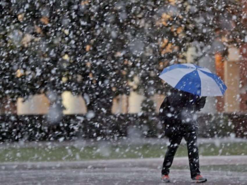 Rinisin rreshjet, parashikimi i motit për ditën e premte