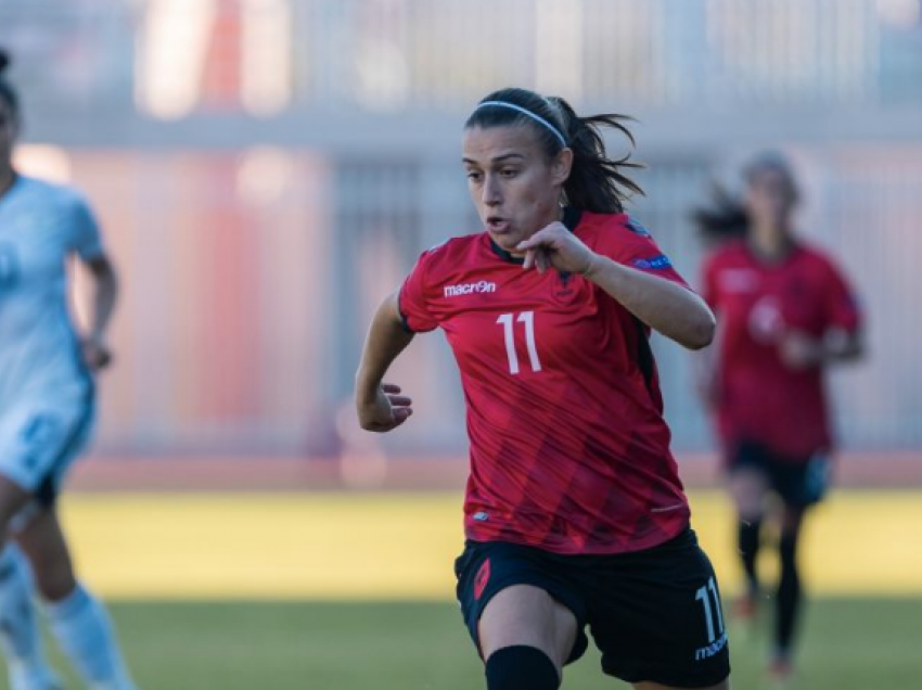 Megi Doçi: I ka dhënë mbështetje të madhe futbollit të femrave...