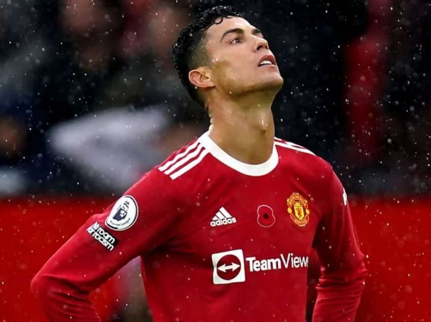 Ronaldo takohet me drejtuesit e Manchester Utd