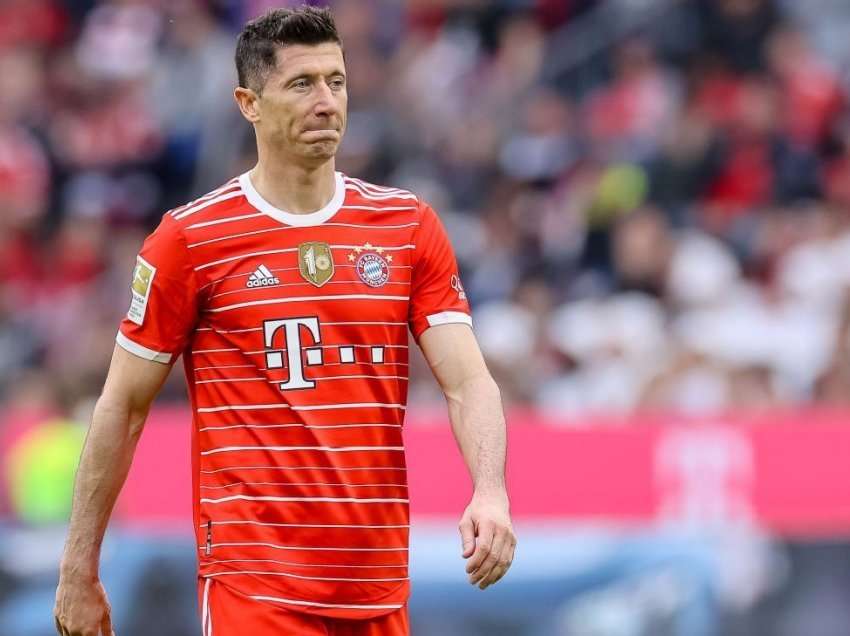 Lewandowski rrezikon të largohet