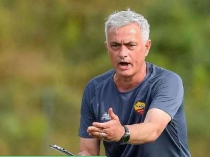 Mourinho dëshiron që Juventus të përfshijë mesfushorin...