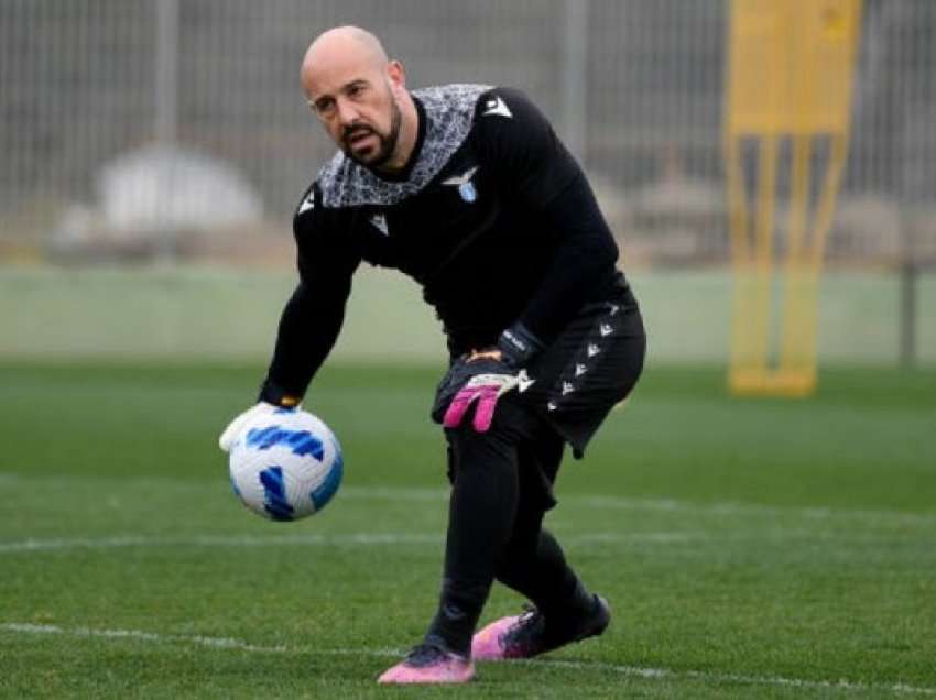 ​Pepe Reina drejtë rikthimit në La Liga