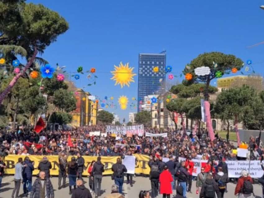 ​Opozita sot në protestë, Sali Berisha nuk përjashton asnjë skenar