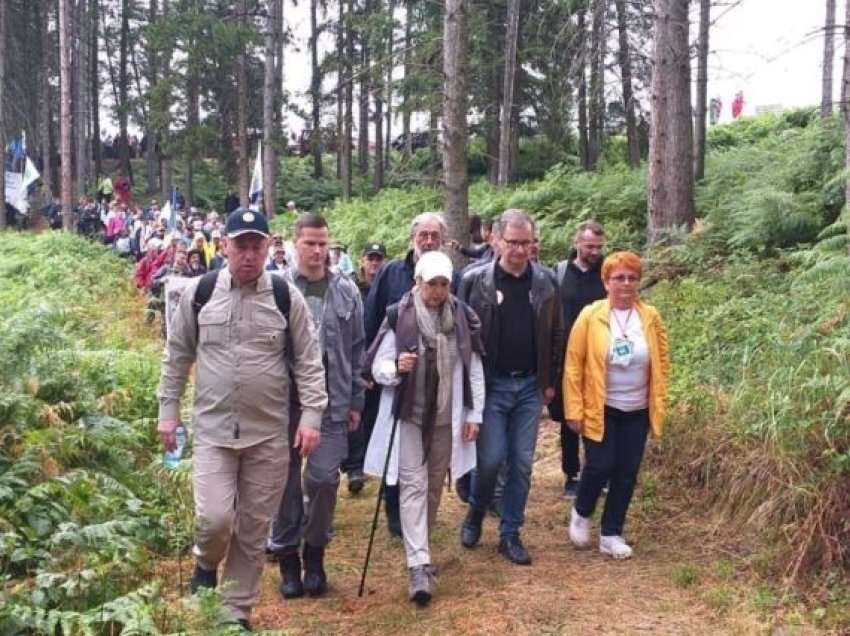 Nis Marshi i Paqes në kujtim të viktimave të Srebrenicës