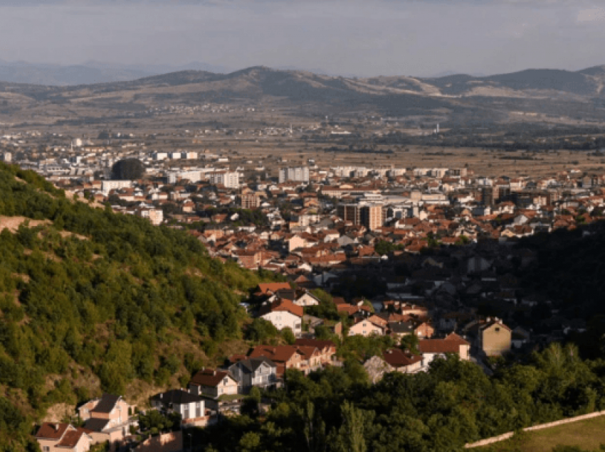 Diskriminimi i shqiptarëve në Luginë/ Profesori: Rrezikojmë pronat e tona, makinat, shtëpitë, tokat...., Ka një thirrje për Prishtinën e Tiranën