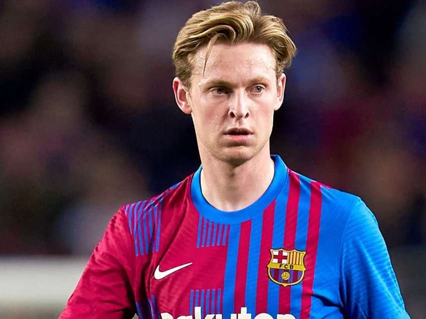 De Jong grumbullohet me Barcelonën