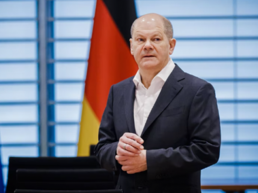 Scholz: Vendimi për aktivizimin e termocentraleve të vjetra është i përkohshëm