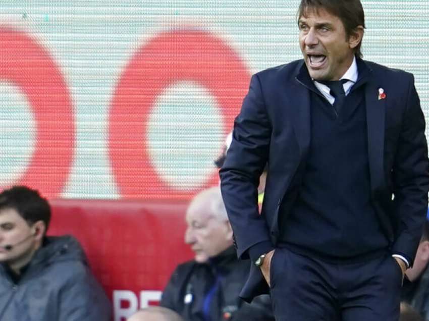 Tottenhami dhe Conte, kërkojnë sulmuesin e Barcelonës