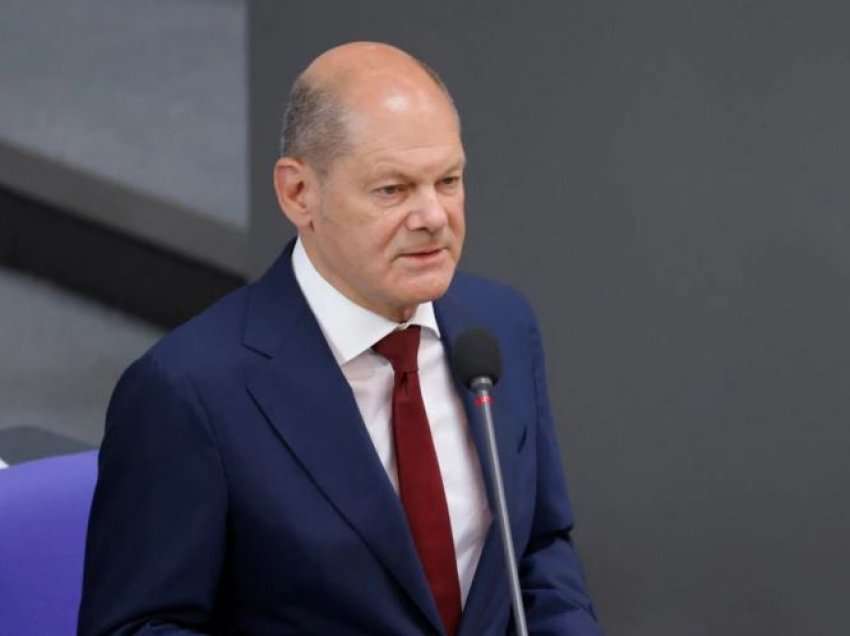 Scholz: BE nuk mund të përballojë të ketë veto kombëtare për politikën e jashtme