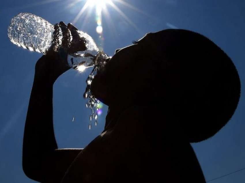 Prej të enjten temperatura mbi 40 gradë në Maqedoni