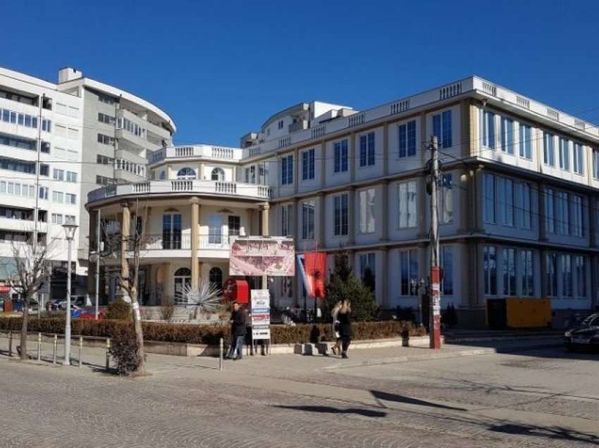 Aktakuzë ndaj ish-drejorit të Urbanizimit në Klinë dhe dy zyrtarëve për keqpërdorim të detyrës