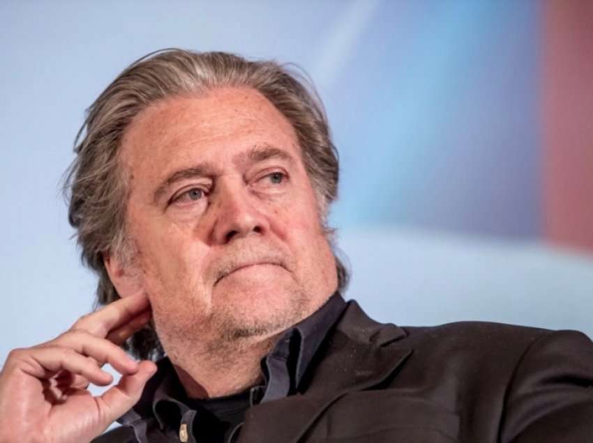 Steve Bannon shpallet fajtor për shpërfillje të Kongresit