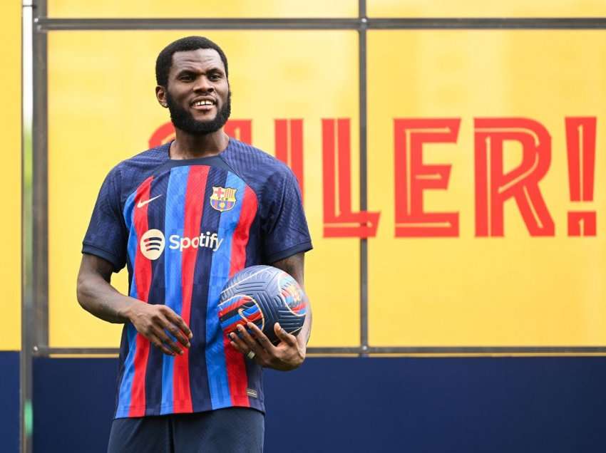 Kessie është një nga transferimet e bujshme të Barcelonës