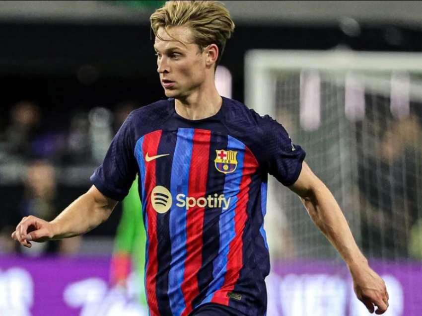 Ikona e United: De Jong duhet t’i bëjë padi Barcelonës