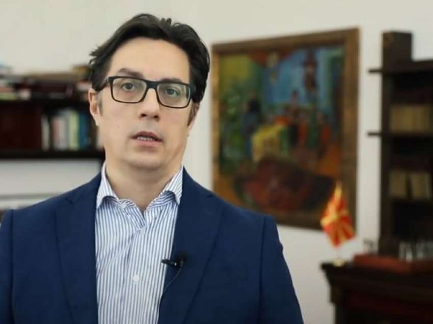 Pendarovski dënon djegien e Qendrës Kulturore bullgare: Aktet e këtilla janë provokim