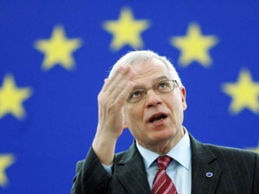 ​Borrell infektohet me COVID-19