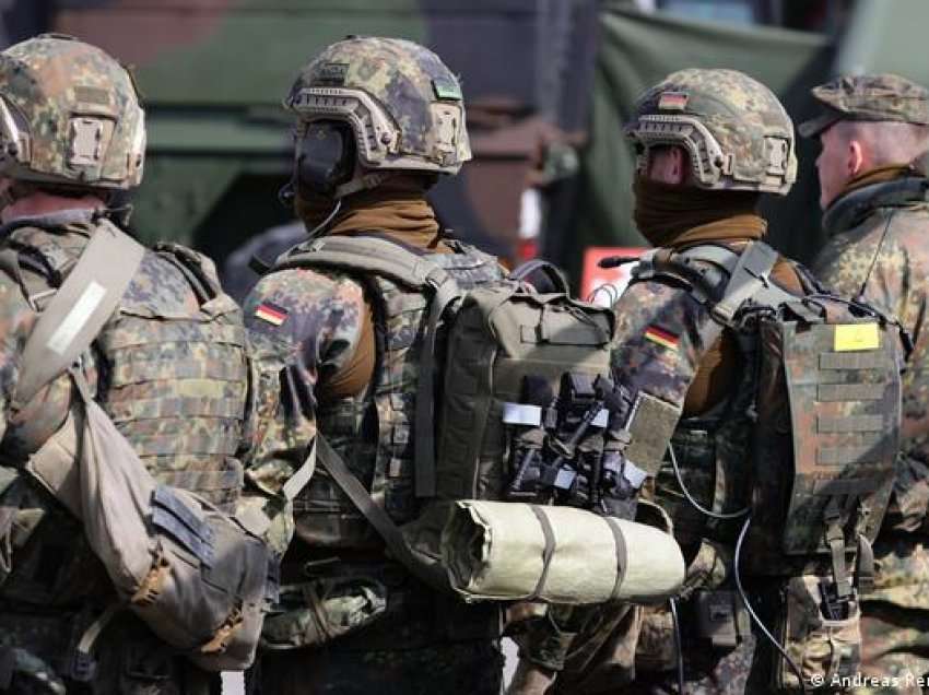 Bundeswehr: Burokracia pengon modernizimin?