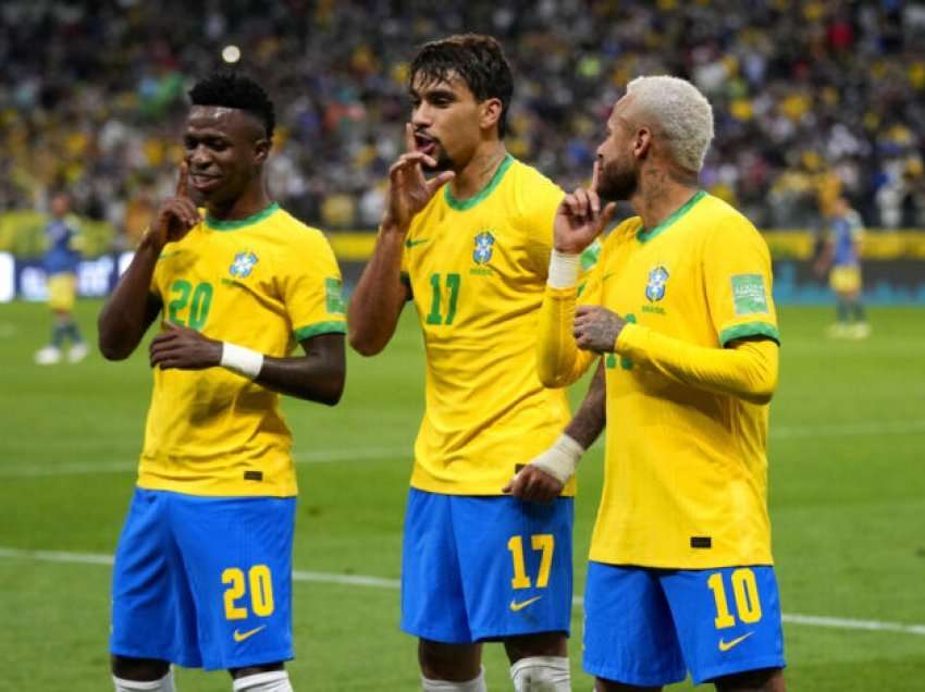 Tre gola larg rekordit të legjendës braziliane Pele