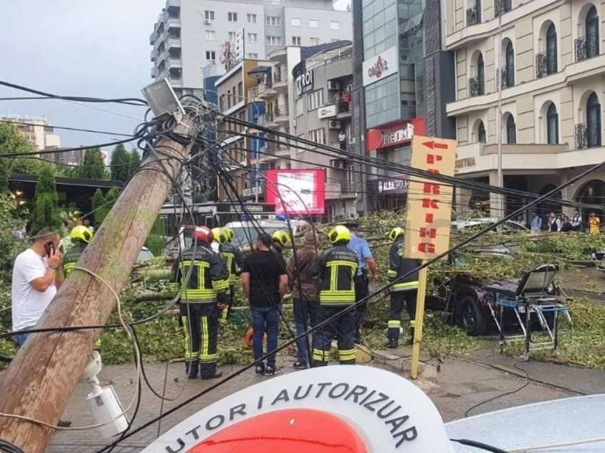 “Rrezikon të paralizohet” – Largohet nga QKUK 30 vjeçarja të cilën e zuri lisi dje në Prishtinë