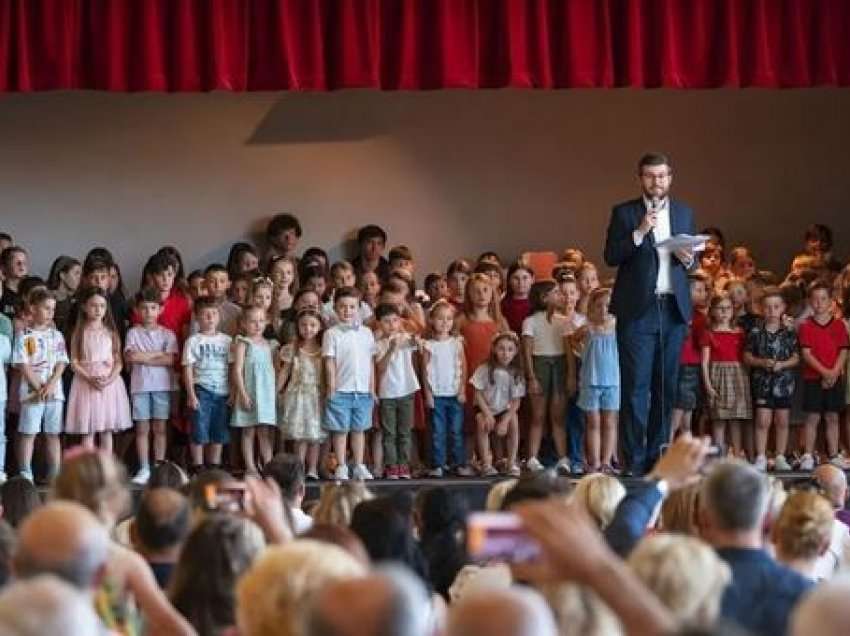 Me gjithë vështirësitë nga pandemia Shkolla  Shqipe e Mësimit Plotësues në Kantonin e Gjenevës e mbylli vitin akademik  me rezultate të kënaqshme