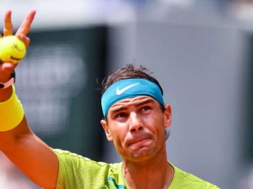 Nadal parakalon Federerin