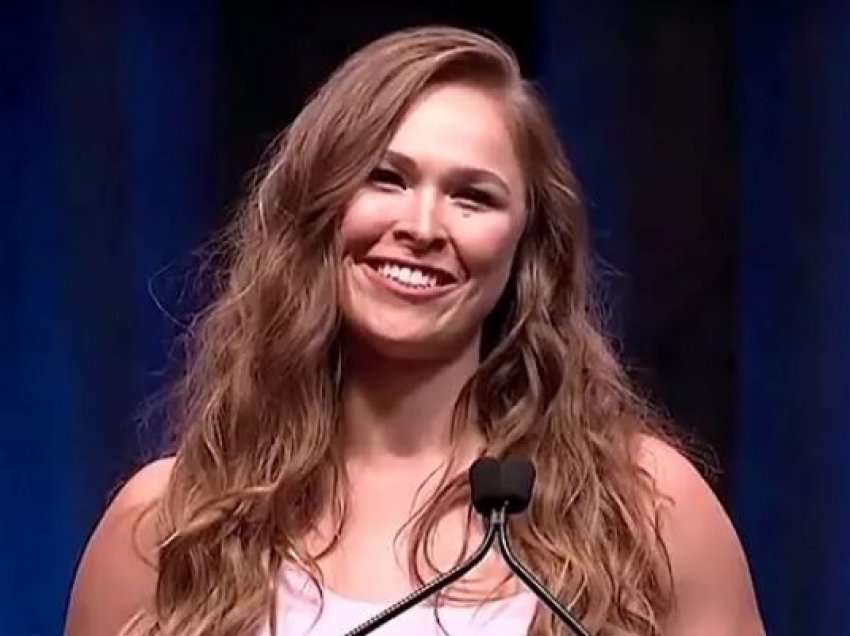 Rousey gati të rikthehet në kafaz