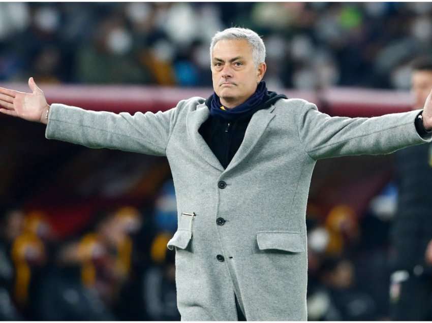 Mourinho do te Roma edhe mesfushorin që ishte afër Juves