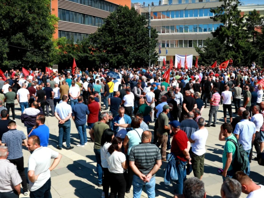 “Protesta e veteranëve, e dirigjuar dhe me motive politike”/ Analisti tregon zgjidhjen e kësaj çështje