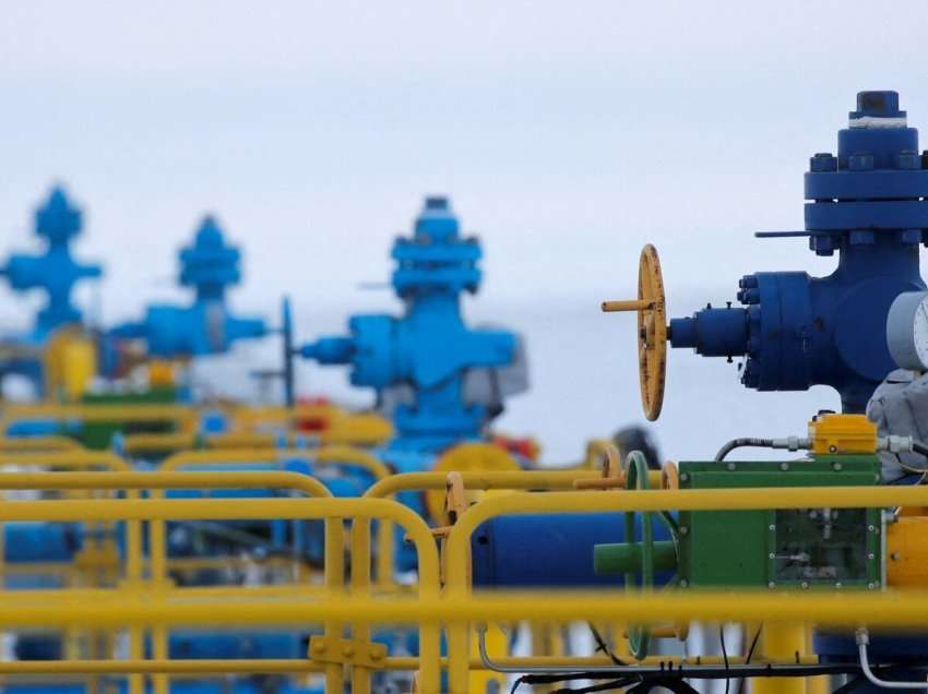 Gazprom: Bie furnizimi me gaz rus në Evropë dhe Ukrainë