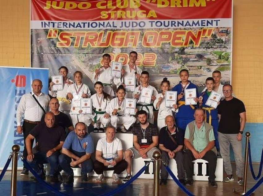 Xhudistët e KXh “Trepça” fituan 10 medalje në Turneun Ndërkombëtar 