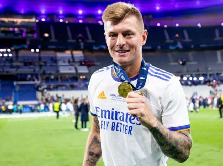 Kroos refuzon rinovimin