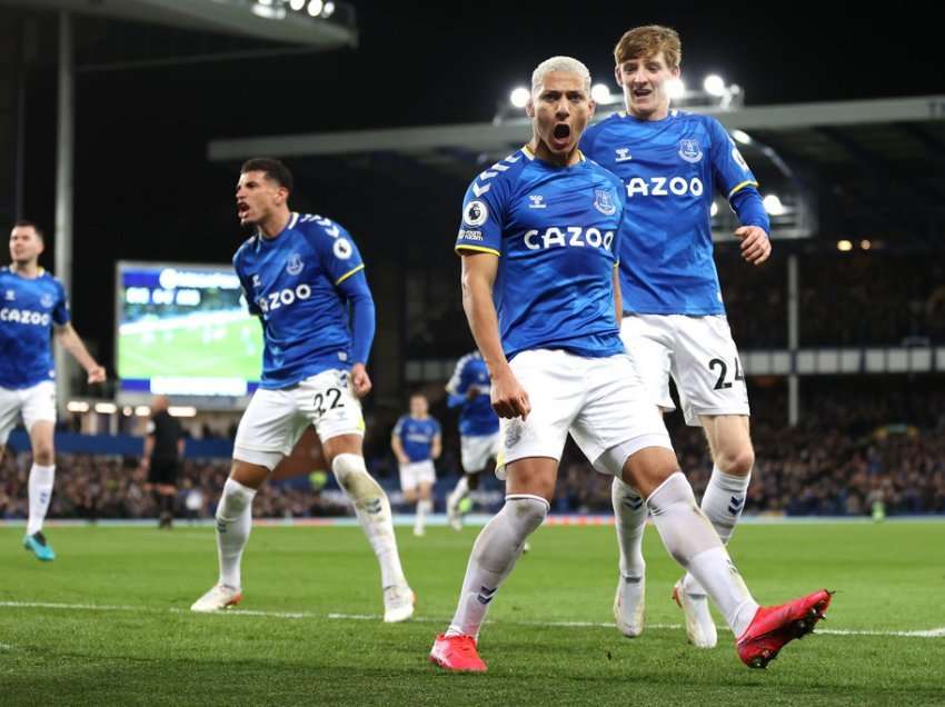 Tottenham synon dyshen e Everton