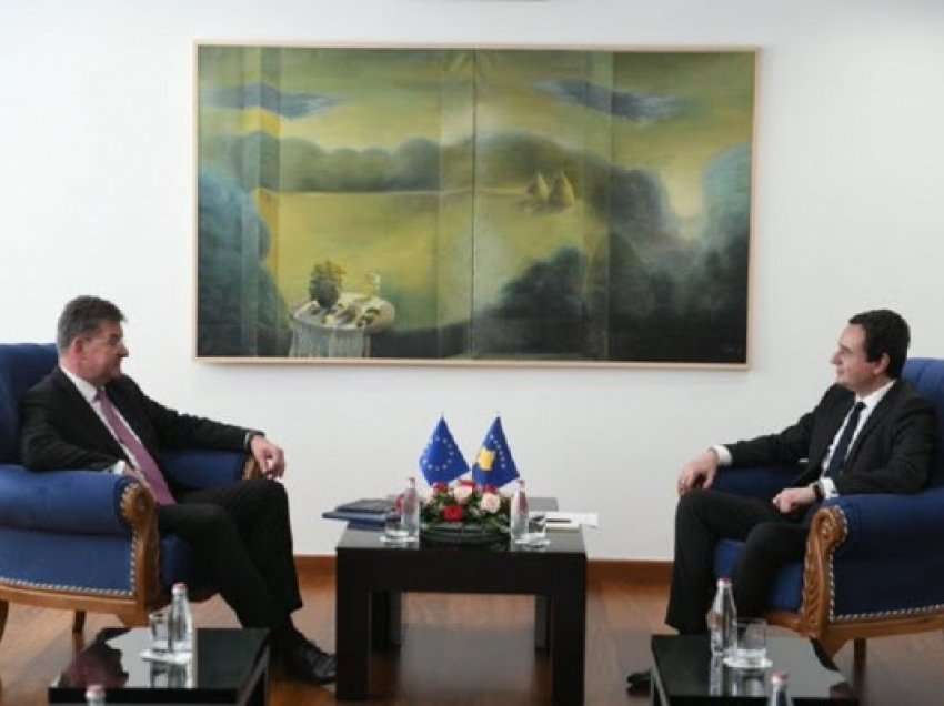 Lajçak: Me Kurtin diskutuan për rrugën përpara në dialogun Kosovë-Serbi