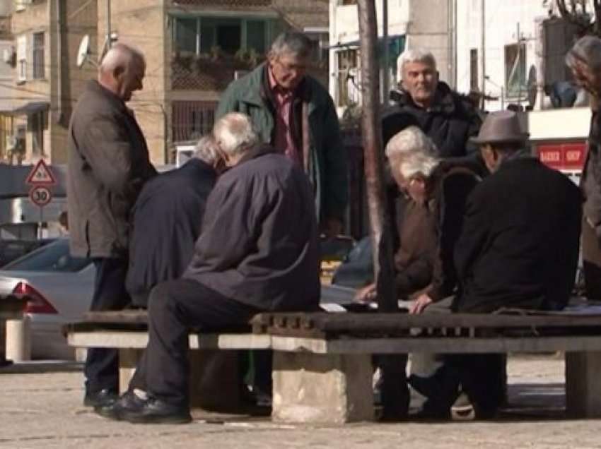 Mushkolaj: S’ka asgjë më fyese se pensionistët të lajmërohen në shtet se a kanë vdekur a janë gjallë